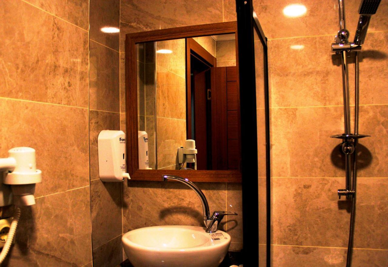 Gross Hotel Istambul Extérieur photo